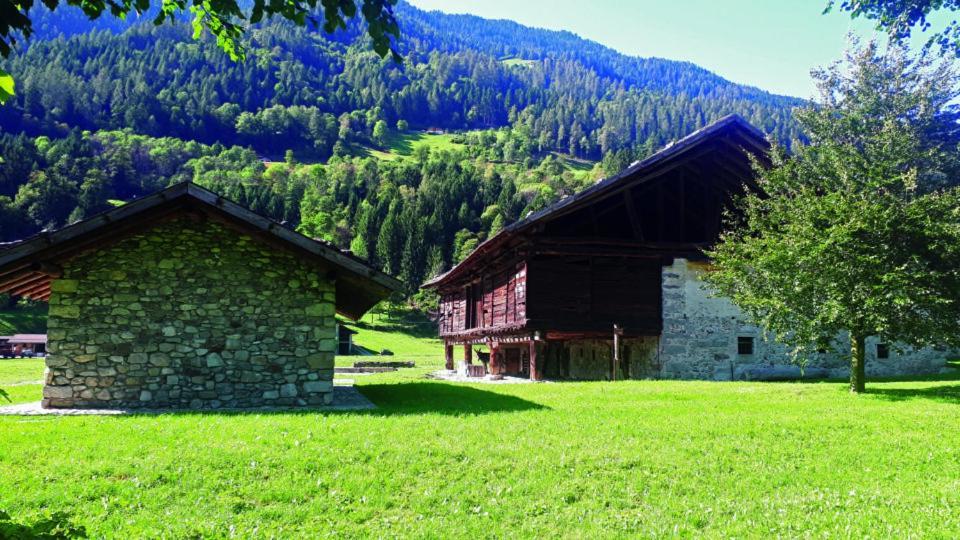 Appartamento La Casa Di Siro Caderzone Terme Esterno foto