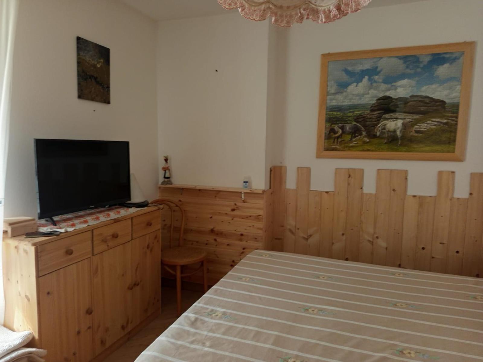 Appartamento La Casa Di Siro Caderzone Terme Esterno foto