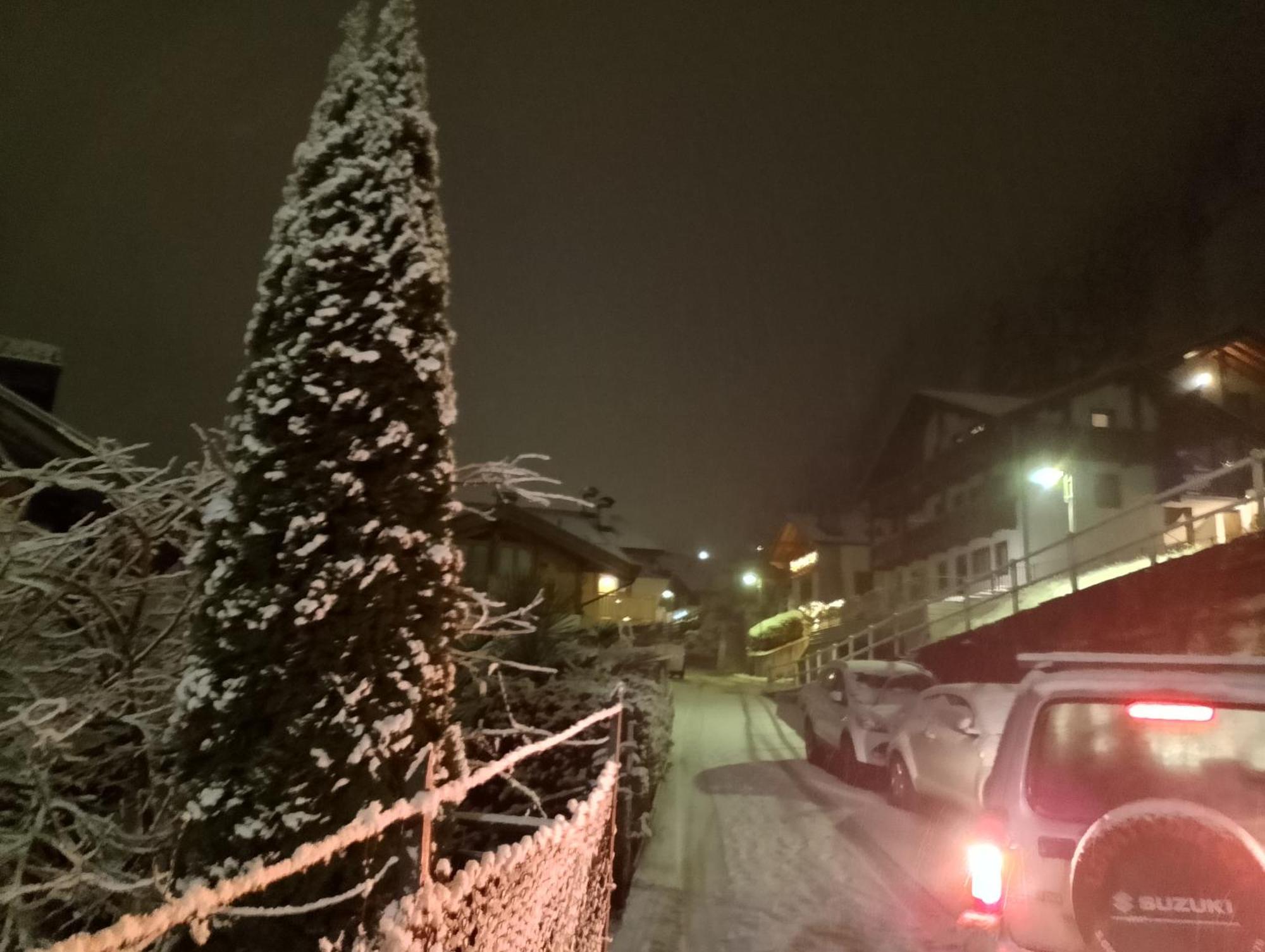 Appartamento La Casa Di Siro Caderzone Terme Esterno foto